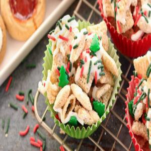 Gluten-Free Christmas Sugar Cookie Chex™ Party Mix_image