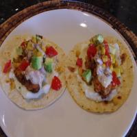 Southern Fried Chicken Tacos With Bacon Gravy_image
