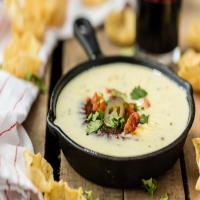 White Queso Dip image