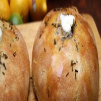 Macaroni Grill's Rosemary Herbed Bread for Bread Machines Recipe - (4.7/5) image
