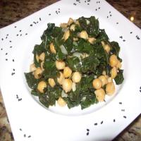 Indian-Spiced Kale & Chickpeas image