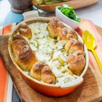 Sunny's Garlic Knots and Easy Pasta Bake image
