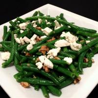 Green Beans with Feta and Walnuts_image
