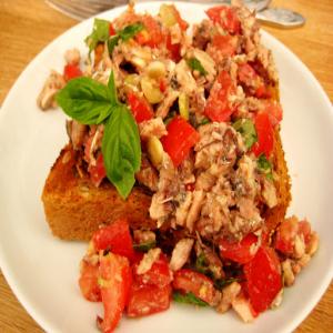 Chili Bruschetta with Tomatoes and Olive Oil Recipe - (4/5) image