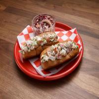Lobster Roll with Slaw_image