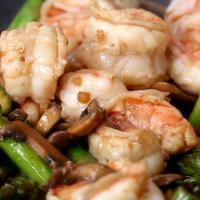 Ginger Mushroom Shrimp Stir-fry Recipe by Tasty_image