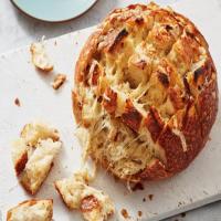 Roasted Garlic and Four-Cheese Pull-Apart Bread image