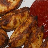 Tater Essentials: Spicy Baked Potato Wedges_image