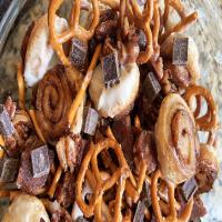 Mini Cinnamon Roll Snack Mix Recipe by Tasty_image