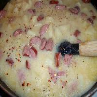 Creamed Potatoes And Smoked Sausage_image