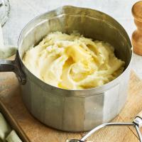Best ever creamy mashed potatoes image