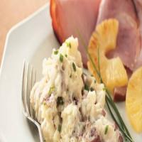 Slow-Cooker Country Chive and Ranch Smashed Potatoes_image