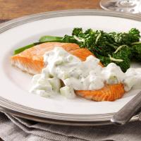 Quick Poached Salmon with Cucumber Sauce_image