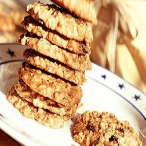 Giant Oatmeal Drop Cookies_image