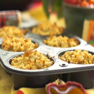 Grace Potter's Macaroni and Cabot Cheddar Cupcakes_image