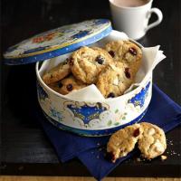 Macadamia & cranberry American cookies image