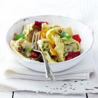 Pasta with roasted peppers and pine nuts_image