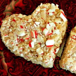 Peppermint Rice Crispies Squares_image