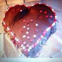 Easy Heart Shaped Valentine Cake_image