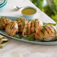 Grilled Chicken with Basil Dressing_image