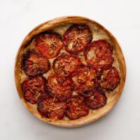 Tomato And Roasted Garlic Pizza Pie Recipe by Tasty_image
