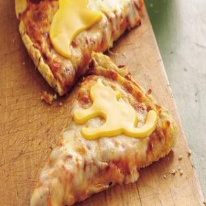 Family-Favorite Cheese Pizza_image