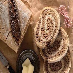 Marbled Rye Sandwich Bread_image