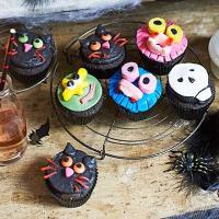Halloween cupcakes recipe image