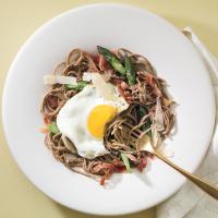 Egg-Topped Soba Noodles with Asparagus and Prosciutto image