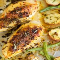 Chicken Thighs with Green Beans and Potatoes_image