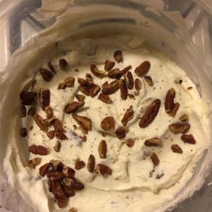 Butter Pecan Ice Cream from Eagle Brand®_image