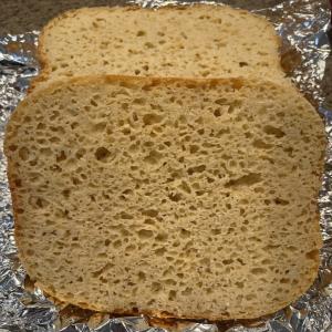 Gluten-Free Bread in a Bread Machine_image