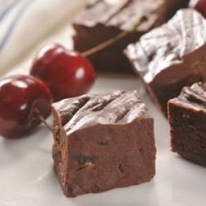 Dark Chocolate Cherry Fudge_image