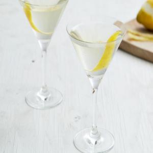 Gin and Elderflower Martini image
