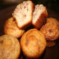 Cinnamon Swirl Mini Muffins_image