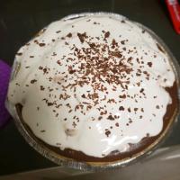 Mom's Secret Chocolate Pie Recipe_image