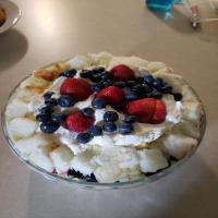 Strawberry and Blueberry Angel Food Trifle_image