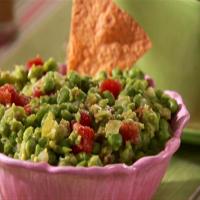 Roasted Chile Guacamole with Baked Tortilla Chips_image