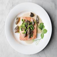 Poached Wild Salmon with Peas and Morels_image