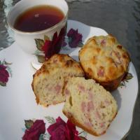 Easy Bisquick Ham & Cheese Muffins_image