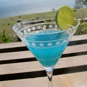 Toopua Blue Lagoon Cocktail Recipe - Genius Kitchen_image