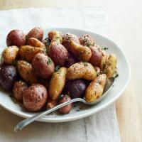 Rosemary-Garlic Roasted Potatoes_image