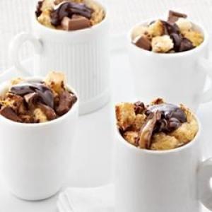 Caramel Dark Chocolate Mini Bread Puddings_image