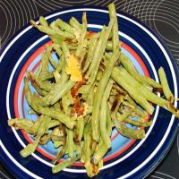 Parmesan Roasted Green Beans image