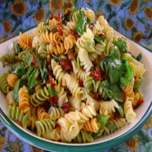 Spinach-Tomato Pasta Salad image