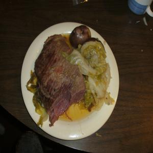 Lennie's Corned Beef Dinner_image