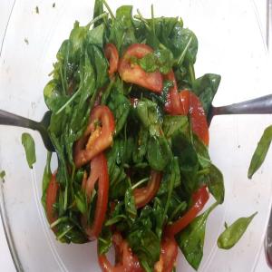 Easy Vegan Spinach Salad_image