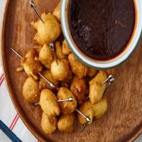 Pancake Chicken Poppers with Maple Whiskey Dipping Sauce_image