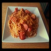 Chili Spaghetti with Hot dogs_image