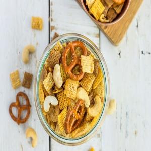 Easy Air Fryer Chex Mix_image
